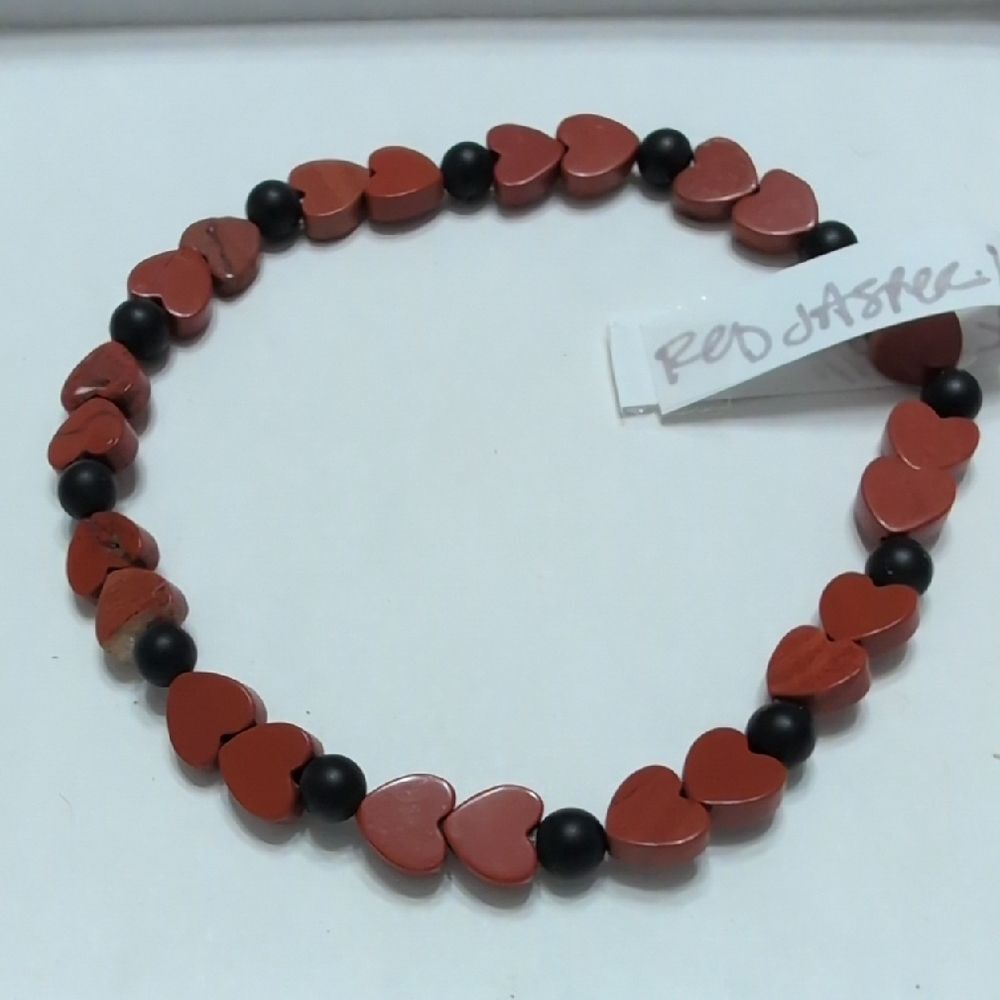 Handmade Red Jasper Heart With Black Onyx Stretch Bracelet